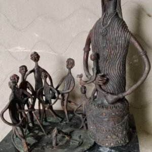 Original bronze sculpture by Meera Mukherjee, 1973 – modern Indian figurative art in bronze